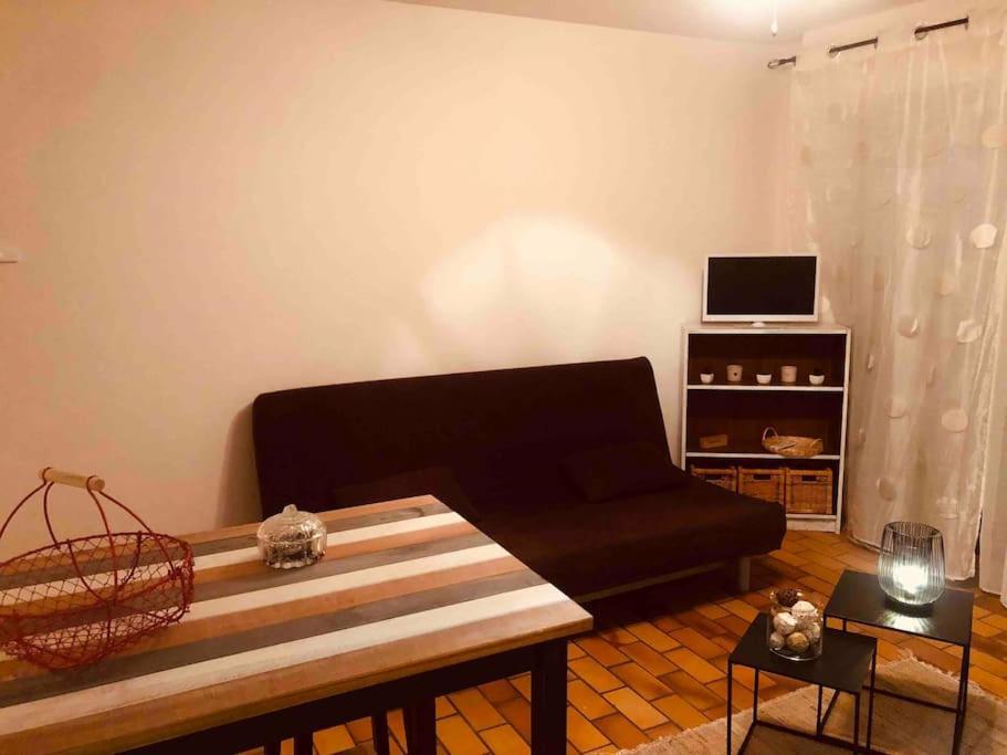 Au Calme A 2Min Mer Parking Balcon Wifi Clim! Six-Fours-les-Plages Zewnętrze zdjęcie