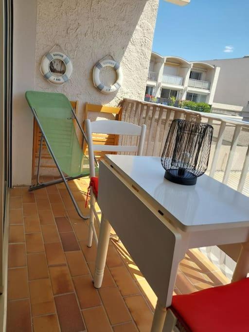 Au Calme A 2Min Mer Parking Balcon Wifi Clim! Six-Fours-les-Plages Zewnętrze zdjęcie